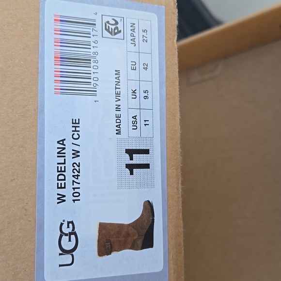 Ugg boots - Picture 13 of 13